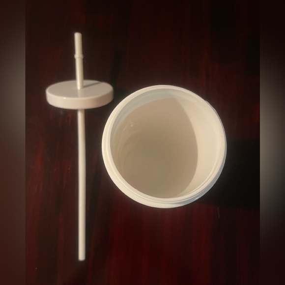 Kate Spade Insulated Tumbler 20oz Acrylic Travel Cup with Lid, Brushy Rose - Picture 5 of 9